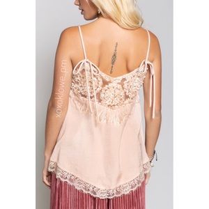 POL Peach 3D Floral Lace Tie Strap Cami Top Relaxed Fit